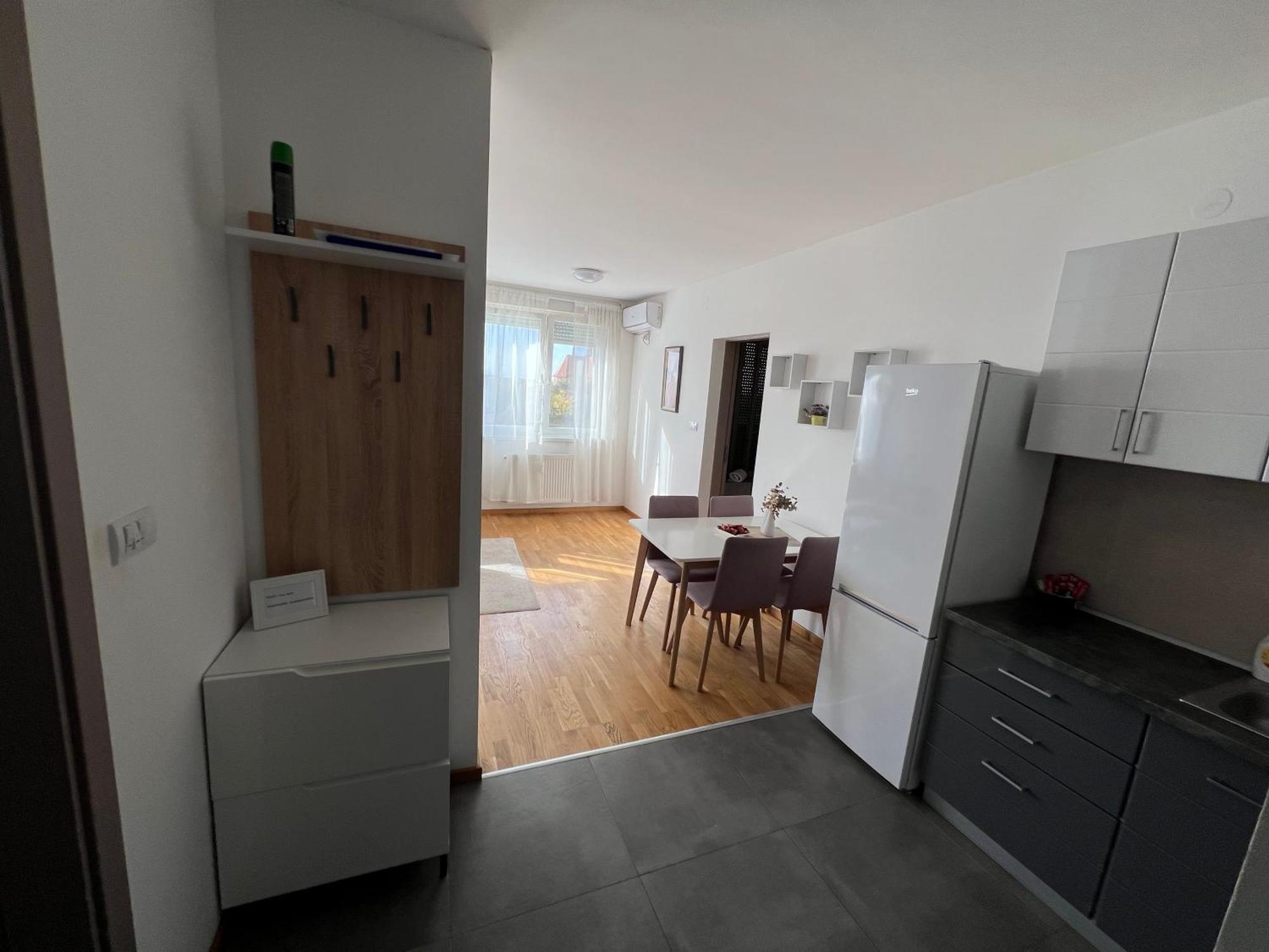 Cozy Apartment Anna Subotica Bagian luar foto